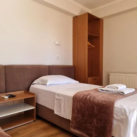 Vienna * كورتشي